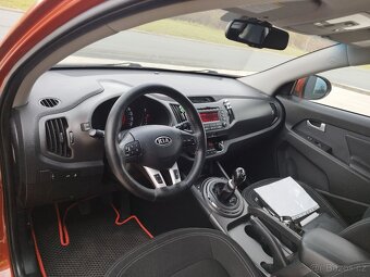 KIA SPORTAGE 1.6i, 1.majitel,koupeno v ČR - 10