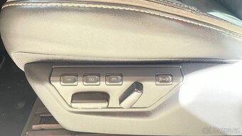 Volvo XC90 D5 AWD D5244 T4 - 10