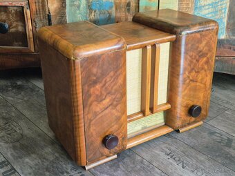 Staré rádio Titan 936 - 10