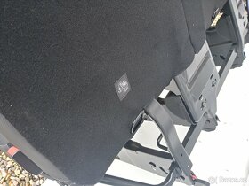 PRODÁM TROJSEDAČKU S INTEGROVANÝMI PÁSY RENAULT MASTER 2019 - 10