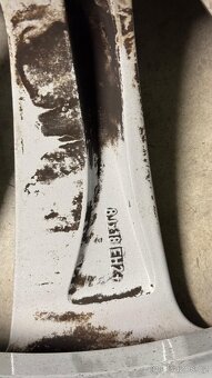 Sada alu disků BMW 8JX18 EH2 + - 10