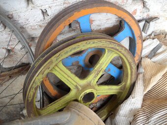 Litinové řemenice - 10