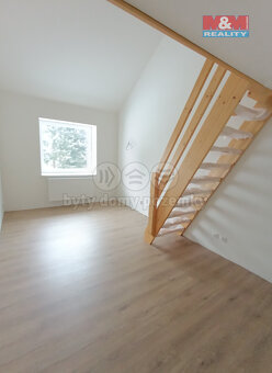 Prodej apartmánu s galerií 2+kk, 44 m², Svratouch - 10