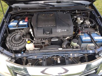 Toyota Hilux - 10