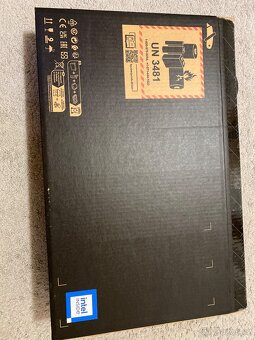 HP Victus - 10
