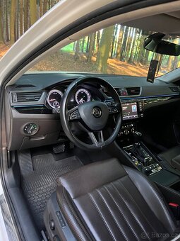 Škoda Superb - 10