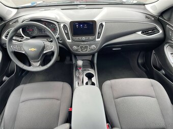 Chevrolet Malibu RS 2024 – moderní, 1.5L I4, CVT - 10