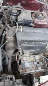 Volvo S40 1,8i 85kW 1997 KRASNE, DILY z vozu - 10