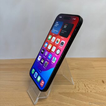 iPhone 15 128GB, černý, eSIM (12 měsíců záruka) - 10