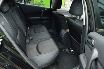 Mazda 6 combi 2,2 MZR-CD, r. v. 2011, 120 kw, 2 sady pneu - 10