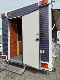 FOODTRUCK - 10
