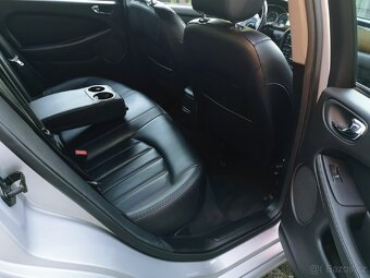 Jaguar X-Type 2.5 V6 - 10