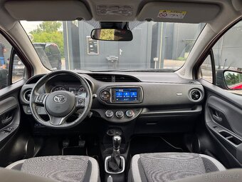 Toyota Yaris Y20 - 10