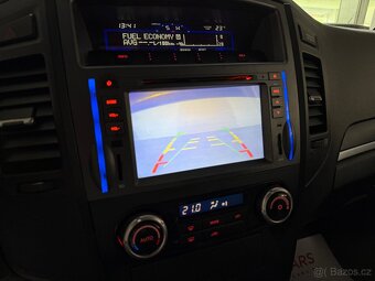 Mitsubishi Pajero 3,2 D TAŽNÉ VELMI PĚKNÝ STAV - 10