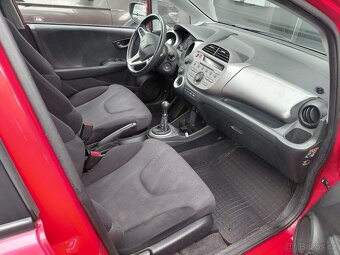 HONDA JAZZ 1.3i, 73kW, 160000km, TOP CENA - 10