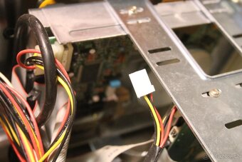 MUZEUM PC - Staré PC - 486DX4 Plus - 10