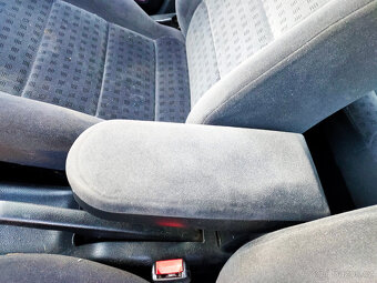 Volkswagen Golf 4 kombi 1.9 TDI, TAŽNÉ ZAŘÍZENÍ, NEKOUŘÍ - 10