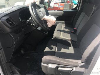 Opel Vivaro 1.5 CDTi r.v. 2023 88 kW 107 000 km ČR DPH - 10