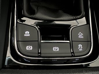 Škoda Kodiaq 2.0TDI 4x4 manuál Full LED KESSY ACC Tažné 2019 - 10