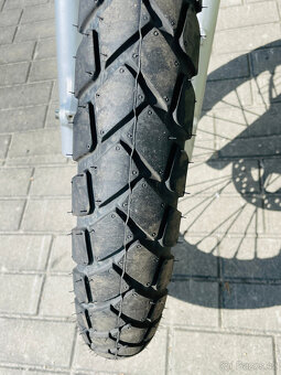 Suzuki DR 650 r.v.1994 najeto 18tis km 33kW - 10