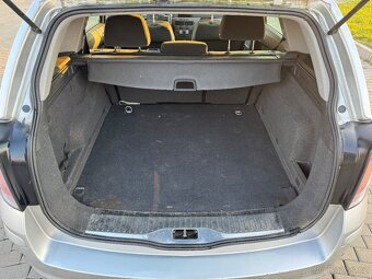 Opel Astra Twinport 1,6i 77kW, automat, nová STK - 10