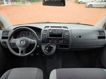 VW Caravelle T5 2.0TDI 103kW 4x4,9.míst,tažné,serviska - 10