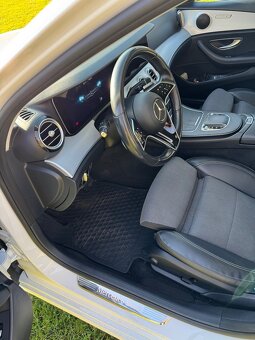 Mercedes-Benz E 220d 4MATIC kombi 147kW 4x4 - 10