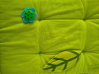 mantinel k posteli - 10