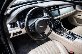 Jaguar XF 177kW (2017) - 10