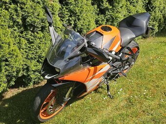 KTM RC 125 - 10