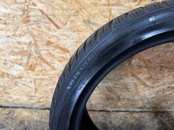 KOMPLETNÍ SADA ZIMNÍCH PNEU 225/40 R18 92W VREDESTEIN 2023 - 10
