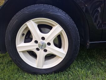 Prodám Volkswagen Polo - 10