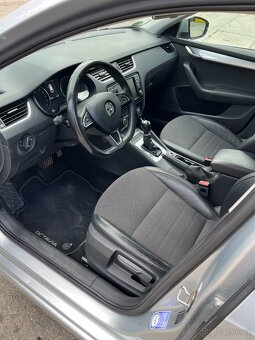 ŠKODA OCTAVIA STYLE 2.0TDI 110KW DSG - 10