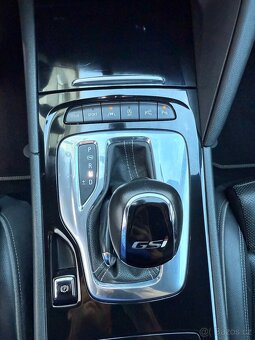 INSIGNIA GSI 2.0 CDTI 154KW 4X4 MAX VYBAVA,MASAŽE,SERVIS - 10