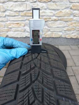 BMW i3 i3S zimní 19 Styling 428 Goodyear 155 70 DOT23 7mm - 10