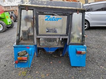 ZETOR 7045 díly (motor,převodovka,kabina a td.) - 10