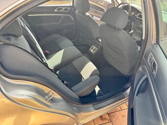 Škoda Superb 2.0TDI 103Kw Elegance - 10