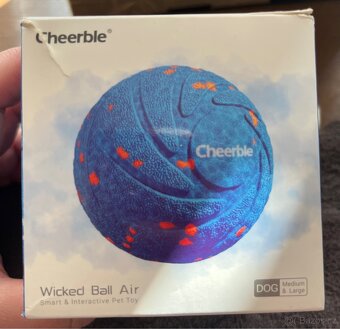 Interaktivní míček pro psa - 10