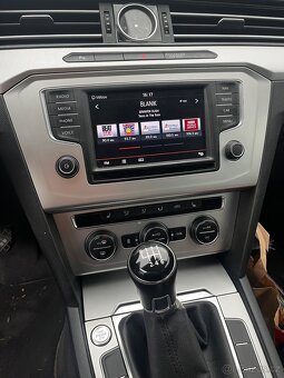 Volkswagen PASSAT B8 - 10
