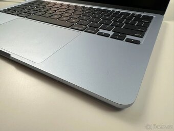 Macbook Air M4 2025 - 10