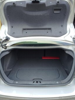 Volvo S40 - 10