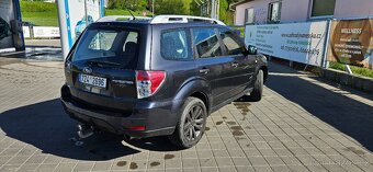 Subaru Forester 2.0i AWD, po generálce motoru, + zimní kola - 10