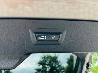 BMW X6 40D X-DRIVE INDIVIDUAL M-PAKET FULL VÝBAVA - 10
