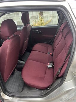 Fiat Punto 1.2 16V dobrý motorický stav - 10