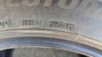 Zimní pneu 235/45R18 - 10