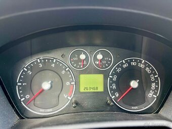 Ford Fusion 1.4i 59kW - 10