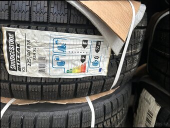 Alu kola + Pneu zimní Toyota Corolla 2019- 18 kola - 10