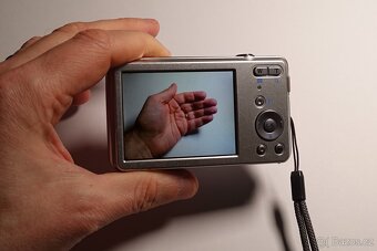 Olympus VG-150 stříbrný - 10