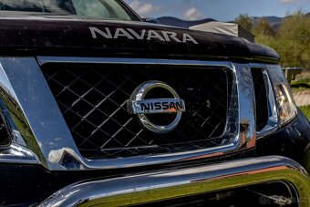 Nissan Navara DoubleCab 3.0 V6 dCi Platinum A/T Long - 10