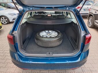 VW Passat B8 Variant 2.0TDI 110kW DSG ACC DAB Navi Matrix - 10